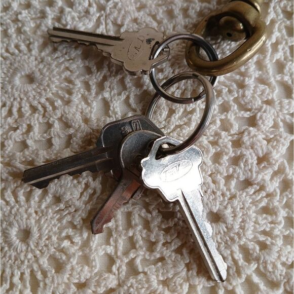 Vintage 3" Solid Brass Heavy Swivel Lobster Hook Spring Clasp with KEYS - Picture 3 of 11